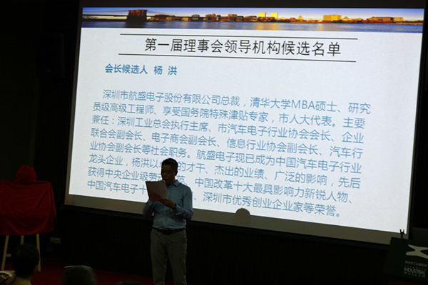 源碼太陽能路燈價格，太陽能路燈價格