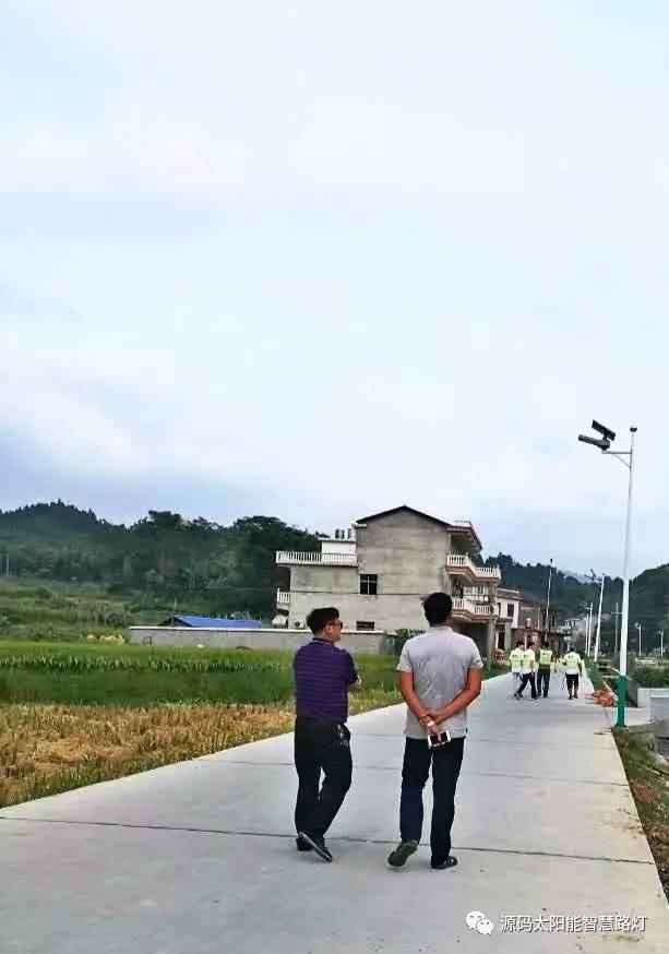 太陽(yáng)能路燈，太陽(yáng)能路燈廠家，太陽(yáng)能路燈價(jià)格，太陽(yáng)能平板燈，光伏照明，道路照明，助力新農(nóng)村建設(shè)，太陽(yáng)能路燈優(yōu)質(zhì)服務(wù)商