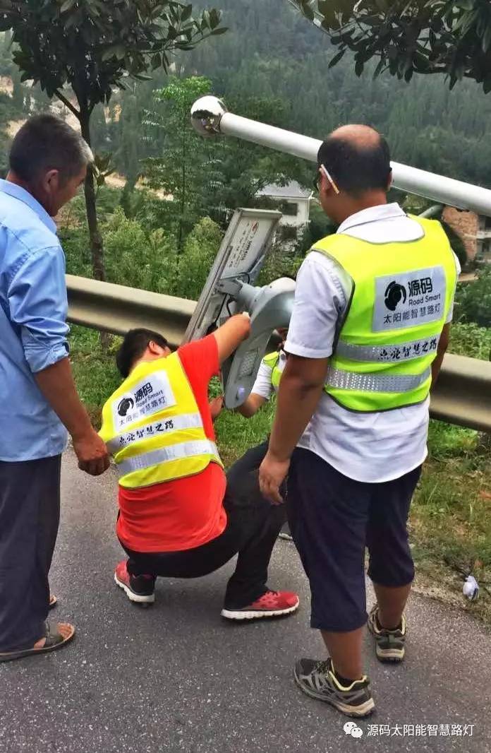 太陽(yáng)能路燈，太陽(yáng)能路燈廠家，太陽(yáng)能路燈價(jià)格，太陽(yáng)能平板燈，光伏照明，道路照明，助力新農(nóng)村建設(shè)，太陽(yáng)能路燈優(yōu)質(zhì)服務(wù)商