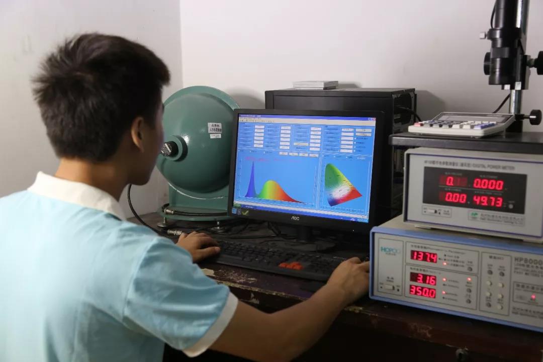 愚人節(jié)，我承認(rèn)我們輸了