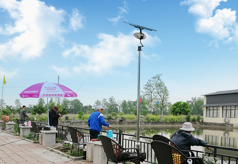 分體式太陽能路燈的信號延遲解決方案