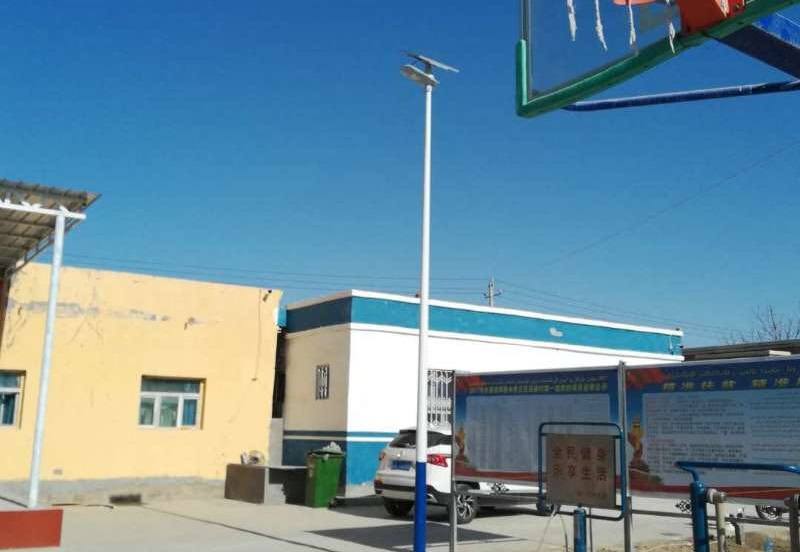 新疆太陽(yáng)能路燈-揚(yáng)帆燈工程