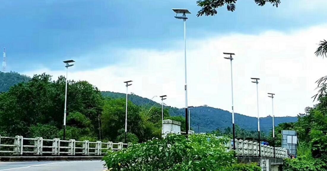 太陽能景觀燈售后維護